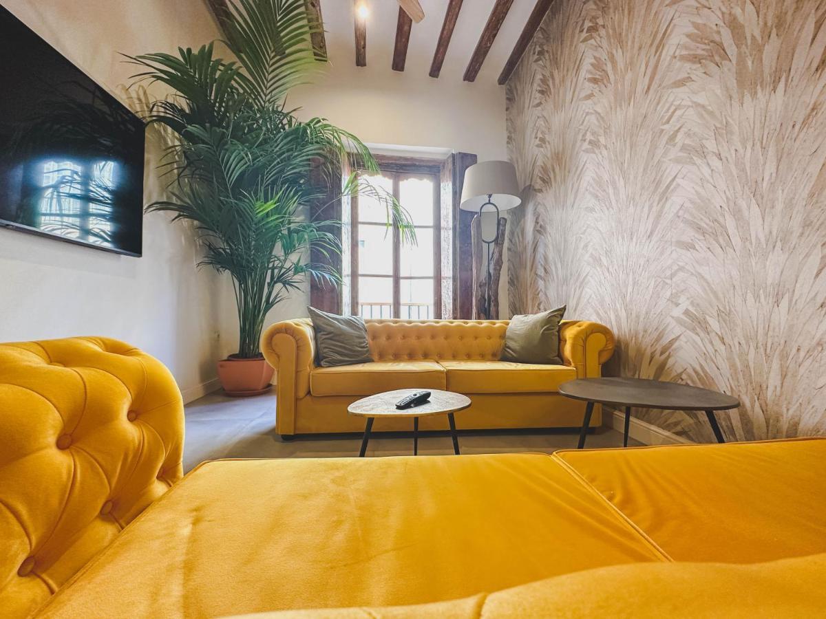 Julio Cesar Apartment